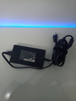 Cargador HP 200W Punta Normal