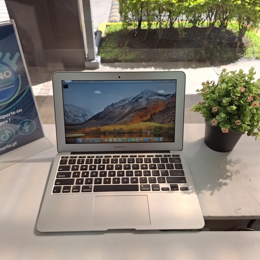 MacBook Air A1465 (2012) 11"