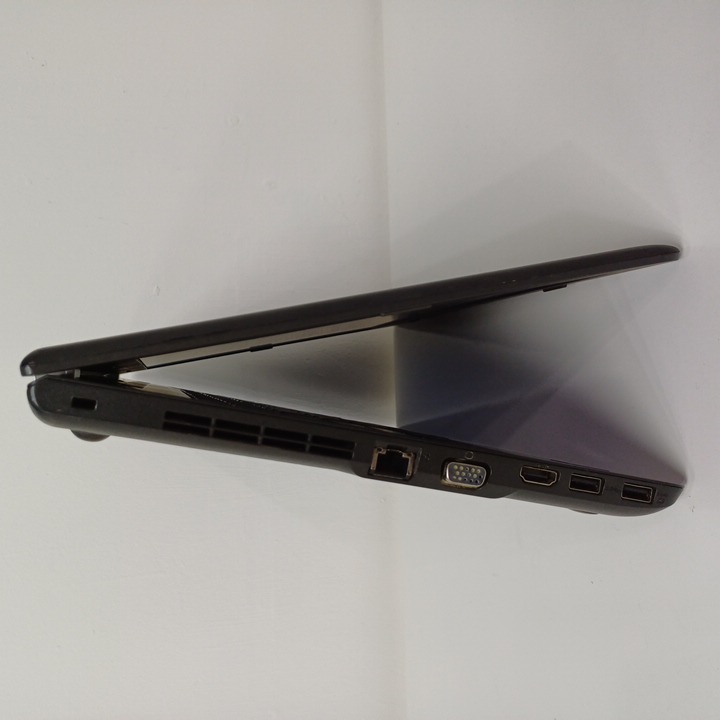 Lenovo E550 - i5 5ta gen - 4GB RAM - 500GB HDD