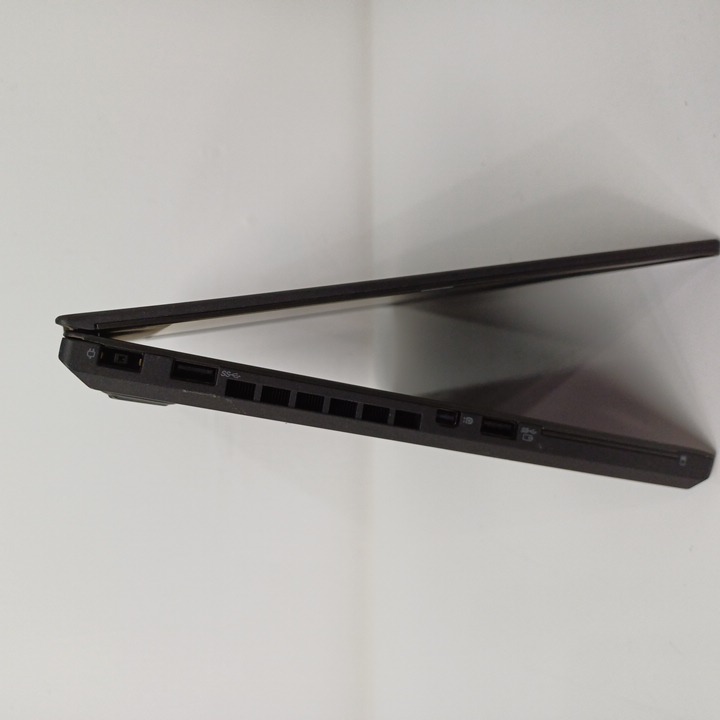 Lenovo T450 - i5 5ta gen - 8GB RAM - 500GB HDD