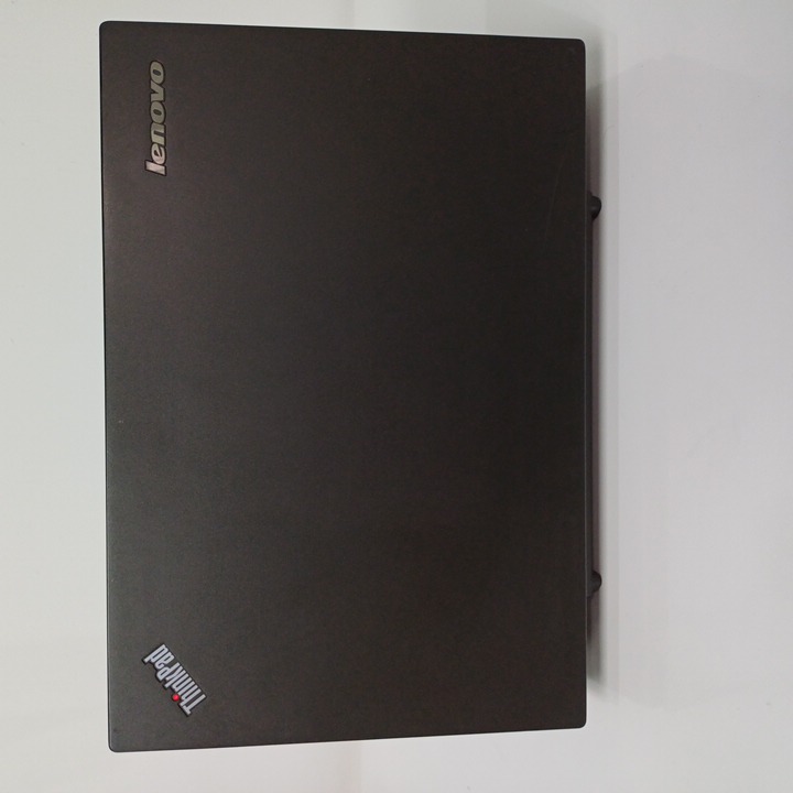 Lenovo T450S - i5 5ta gen - 8GB RAM - 500GB HDD
