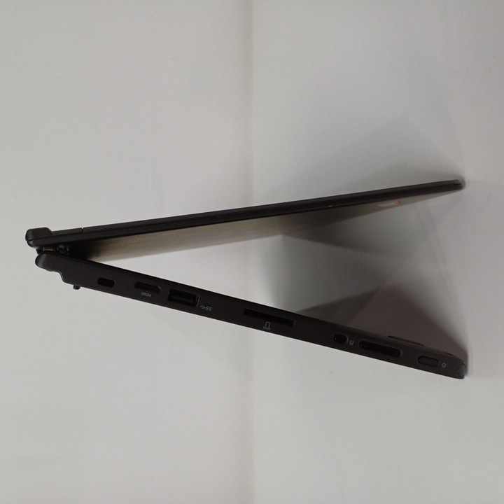 Lenovo yoga - i5 4ta gen - 4gb ram - 500gb HDD