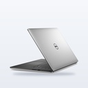 Dell XPS 15 9550 · Atrás