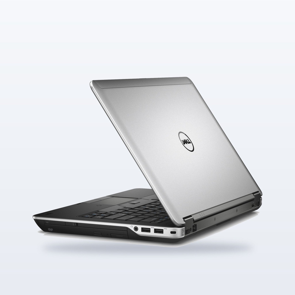 Dell Latitude E6440 · Atrás
