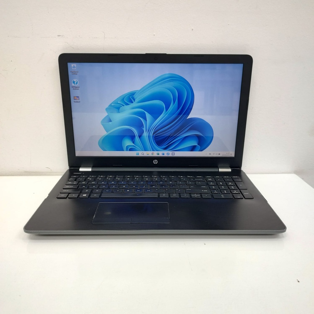 Hp laptop 15-bs0xx - i7 7ma - 4gb ram - 500gb HDD