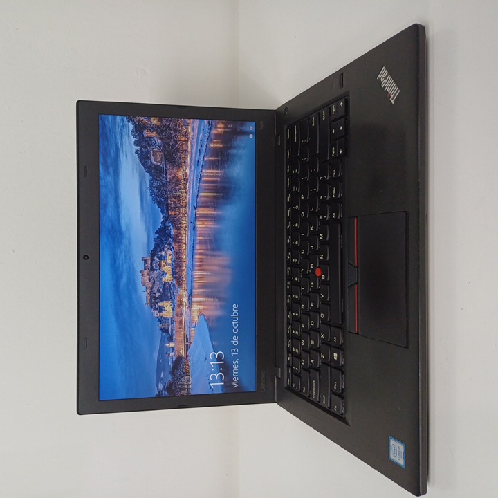 Lenovo T460 - i5 6ta - 128GB SSD - 8GB RAM