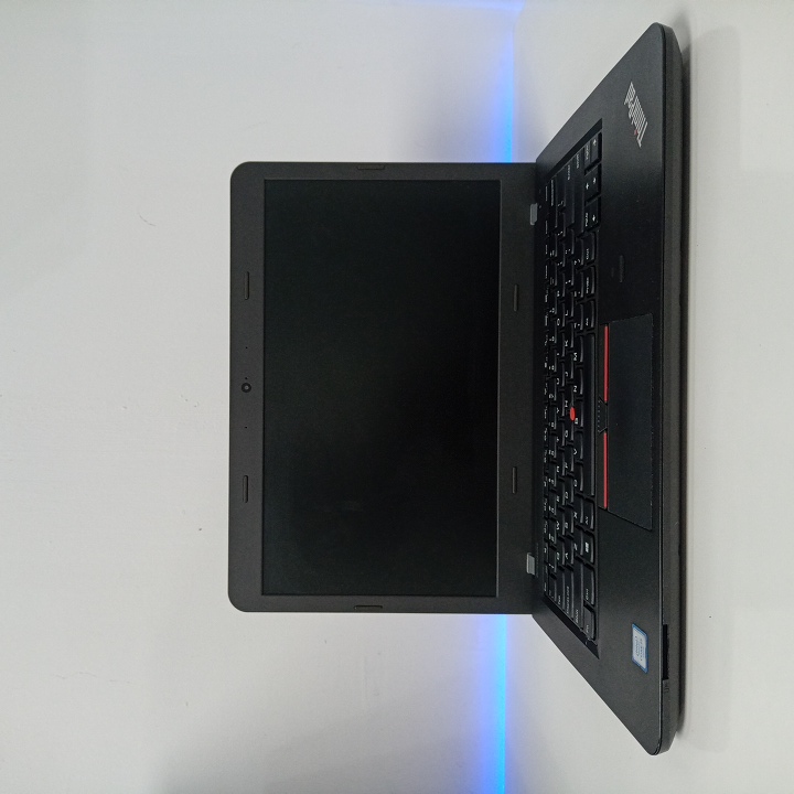 Lenovo e460 - i5 6ta - 128GB SSD - 8GB RAM